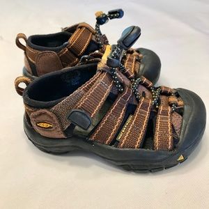Keen toddler boy sandals